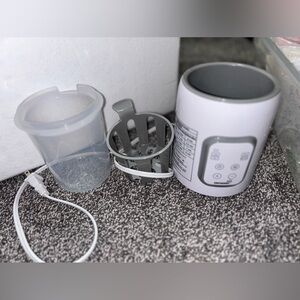 Grownsy bottle warmer